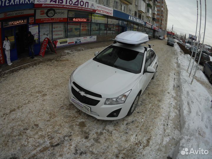Багажник бокс на крышу Chevrolet Cruze седан (2009