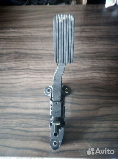 Педаль газа Kia Rio 4