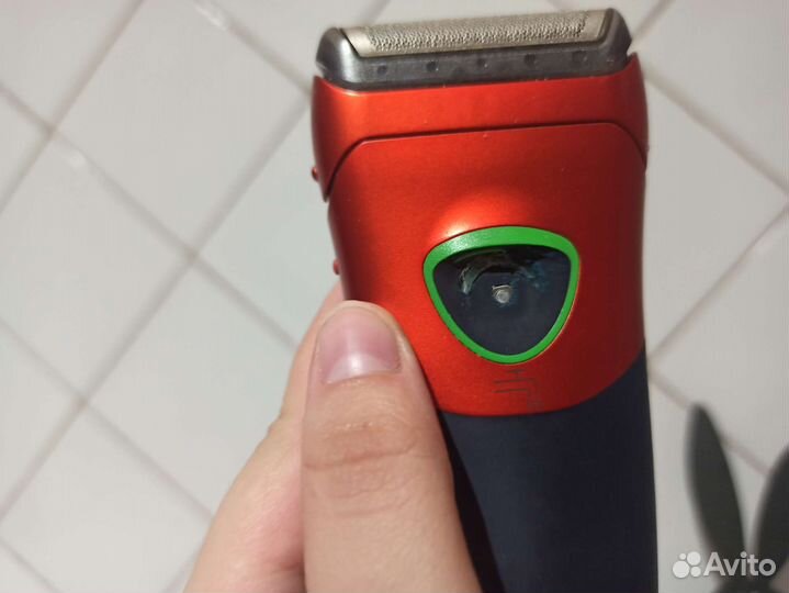 Бритва электрическая Braun
