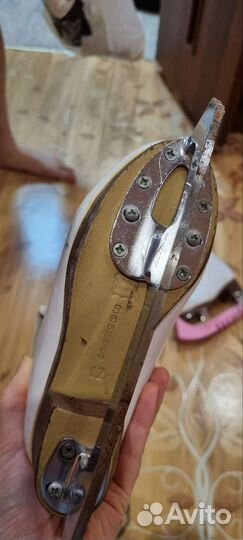 Фигурные коньки jackson