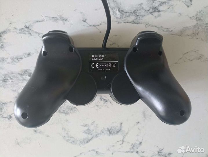 Джойстик Defender Omega