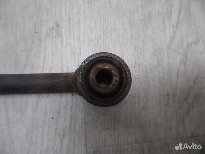 Тяга задняя нижняя левая Hyundai ix35/Tucson 2010