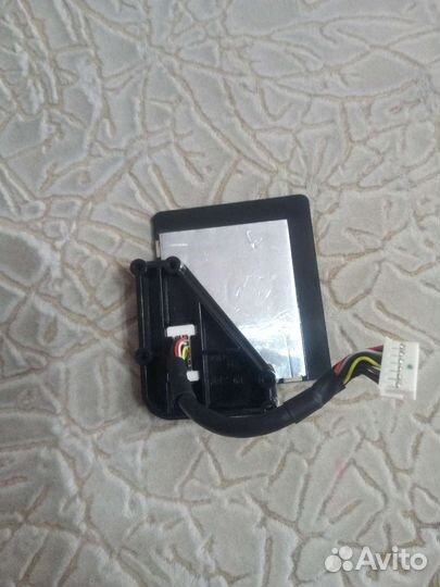 Продам Xbox one х бокс