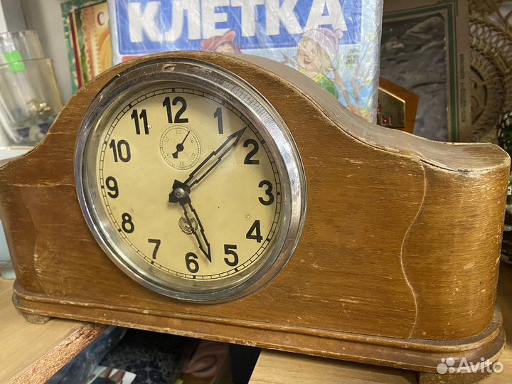 Настольные часы