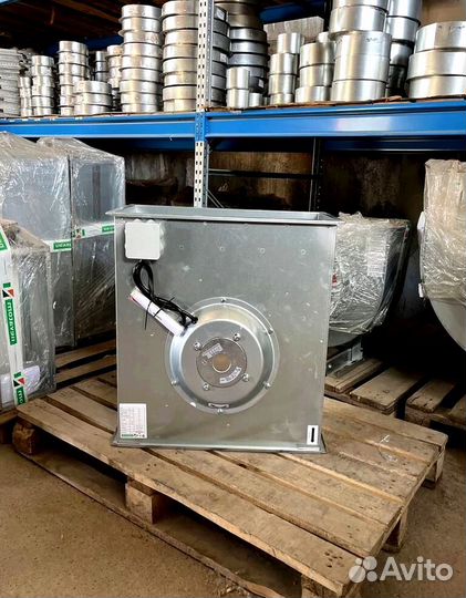 Вытяжной прямоугольный вентилятор