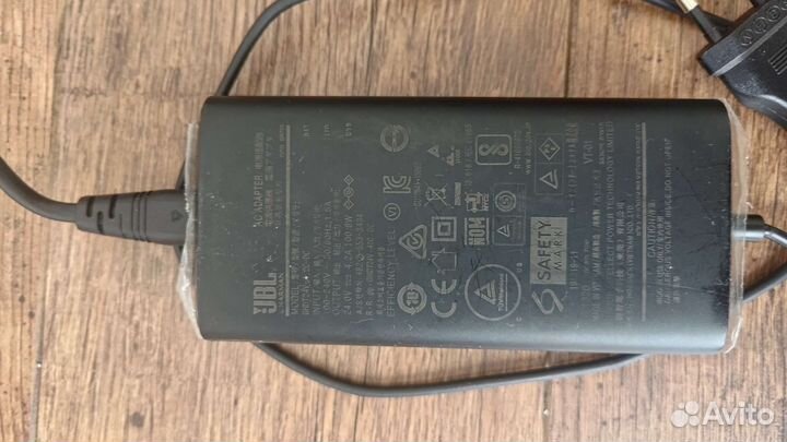 Колонка jbl boombox 2