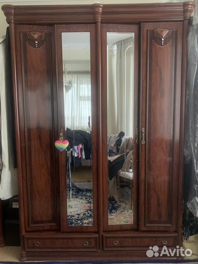 Комплект мебели для спальни Шкаф кровать тумбочки