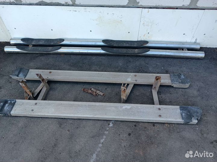 Пороги подножки для внедорожника паркетника