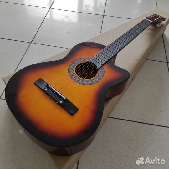 Гитара новая