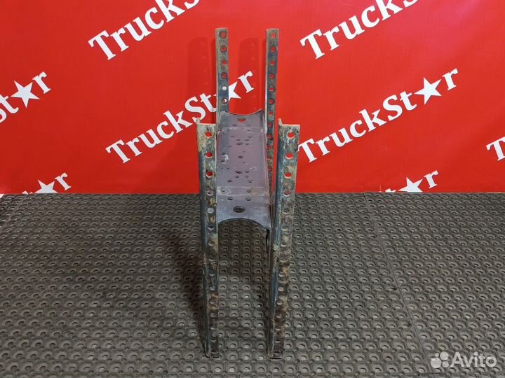 Траверса рамы поперечная