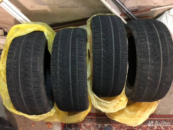 Bridgestone Blizzak VRX 205/55 R16