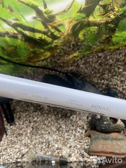 Аквариум с автокормушкой и всеми принадлежностями