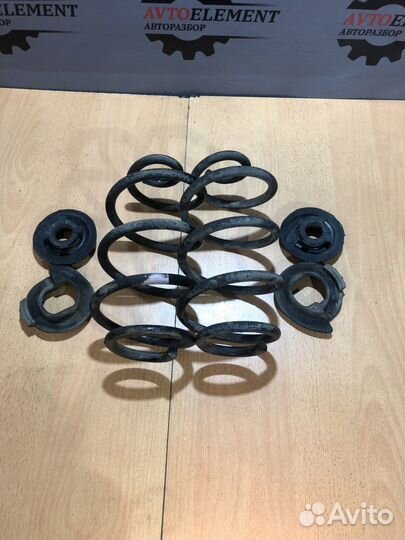 Пружины задние Nissan Note e11