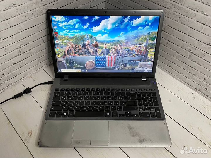 Мощный ноутбук Samsung A10 / 4ядра / SSD+HDD