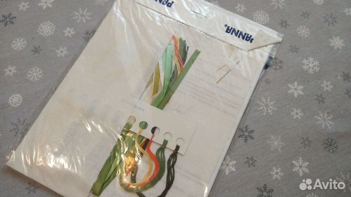 Нарциссы и лютики