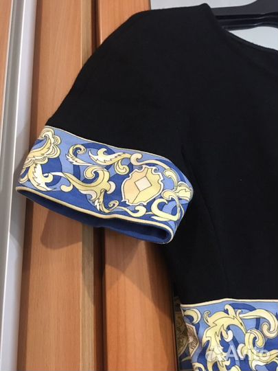 Теплое платье от emilio pucci