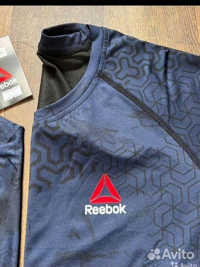 Рашгард reebok мужской