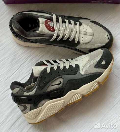 Кроссовки женские Nike M2T tekno