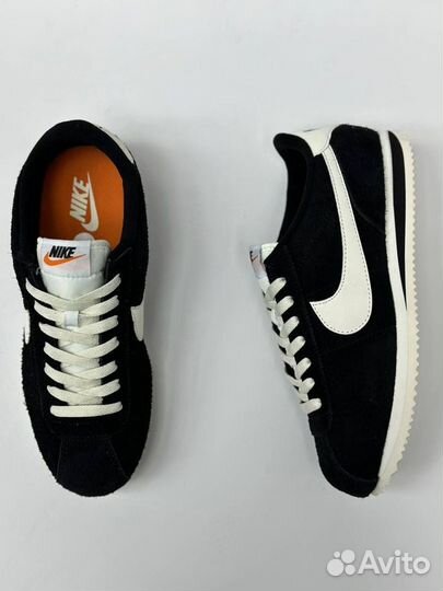 Кроссовки Nike cortez