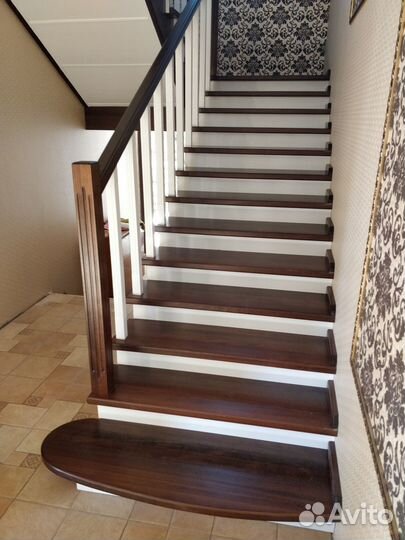 Лестница из дерева