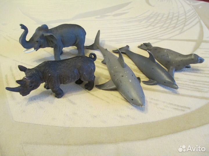 Фигурки животных Schleich, Collecta, Mojo