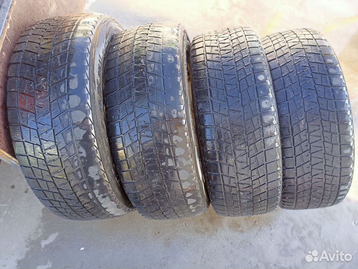 Bridgestone Blizzak DM-V1 225/65 R17 99V