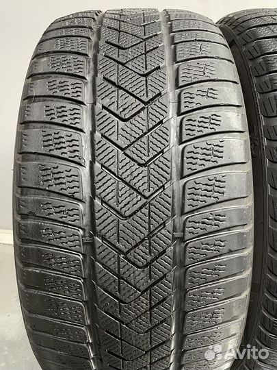 Pirelli Scorpion Winter RFT 275/40 R21