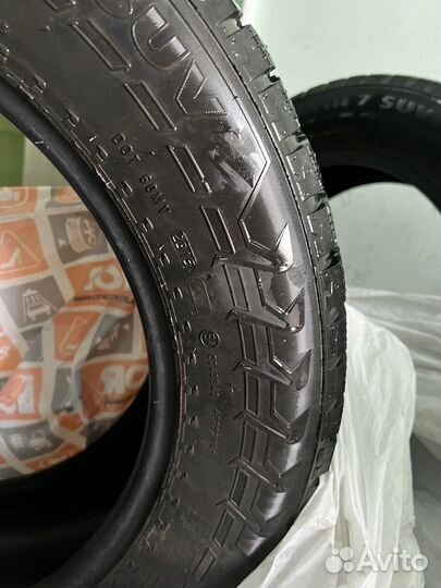 Nokian Tyres Hakkapeliitta 7 SUV 235/60 R17 106T