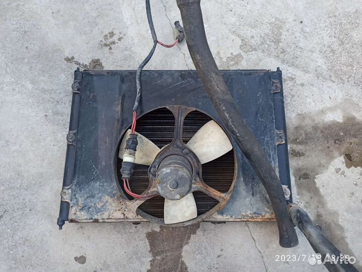 Радиатор на volkswagen transporter t2