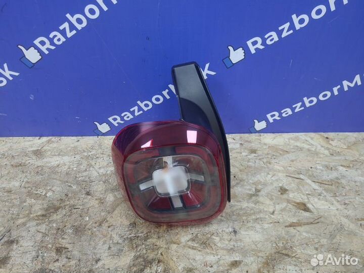 Фонарь задний левый Renault Duster 2