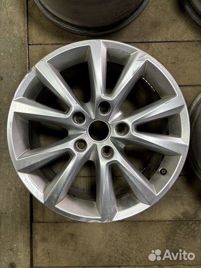 Диски touareg R18
