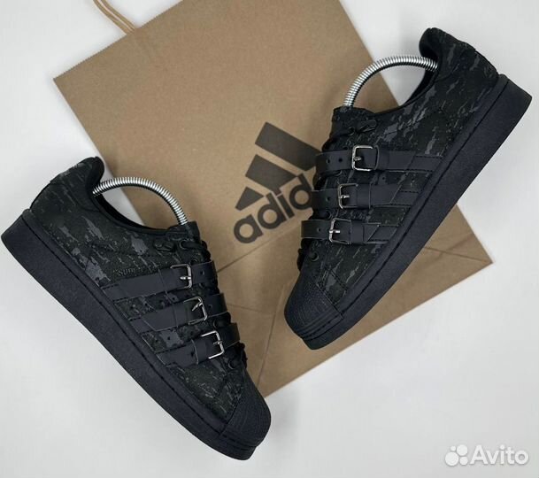 Adidas superstar rabbit hole