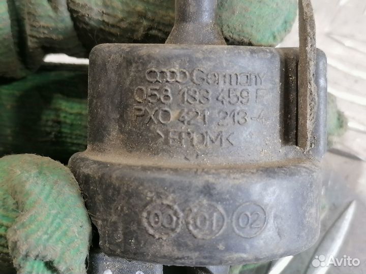 Клапан вентиляции топливного бака Volkswagen Passa