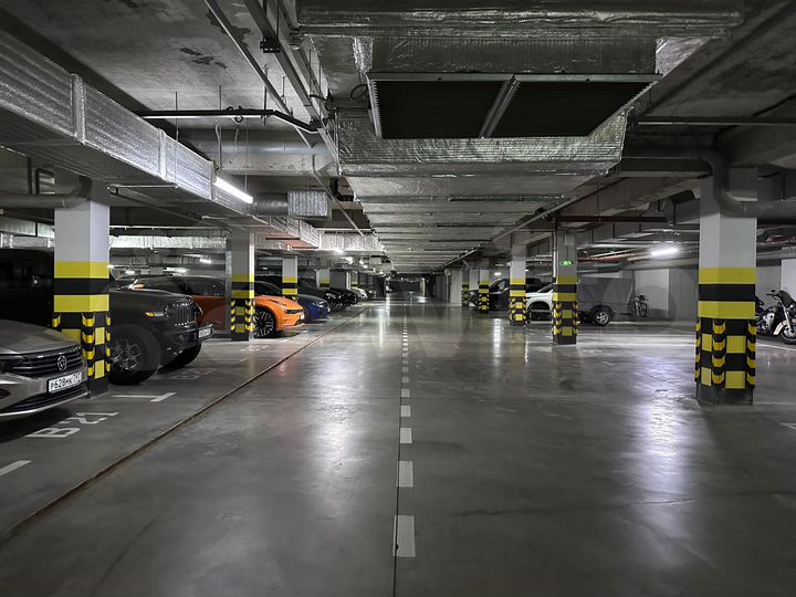 Машиноместо