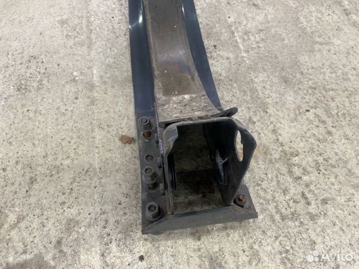 Кронштейн топливного бака Volvo Fh4 D13C 2013