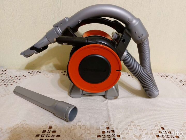 Автомобильный пылесос black decker