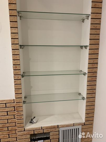 Стеклянные полки