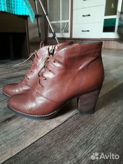 Ботинки женские