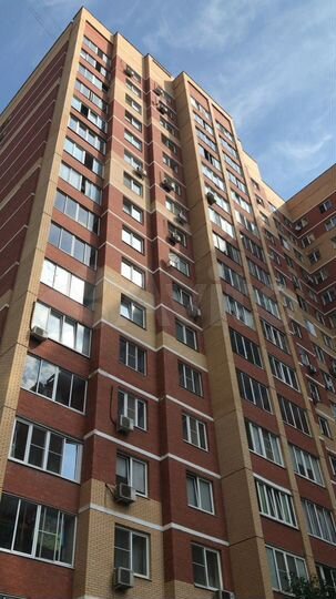 2-к. квартира, 66,8 м², 17/17 эт.