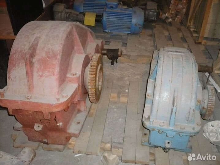 Редуктор Цилиндрическиий В-400 (8 WB)