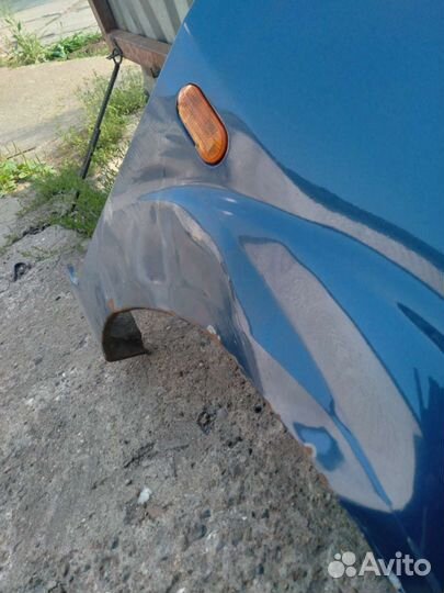 Крыло правое Ford Fiesta mk5