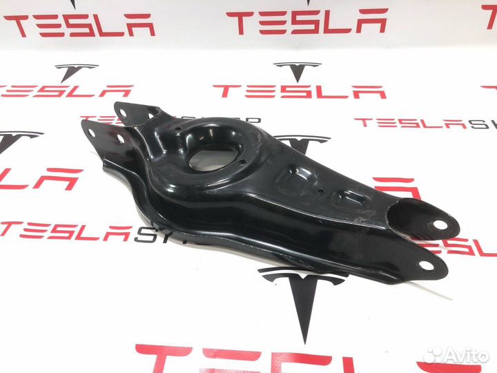Рычаг задний нижний под пружину Tesla Model Y 2021