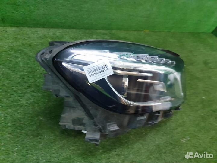 Фара правая Mercedes-Benz GLA-Class