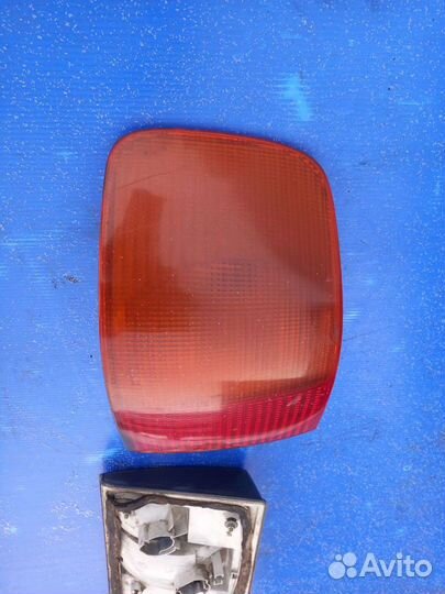 Задний фонарь левый (в крыло) Audi 100 C4