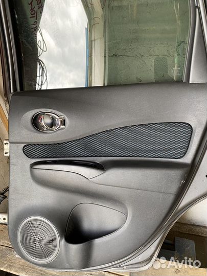 Дверь задняя правая Nissan note E12