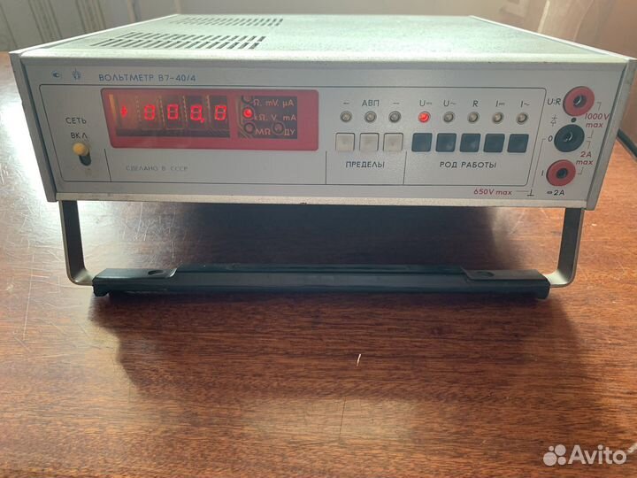 Вольтметр B7-40/4