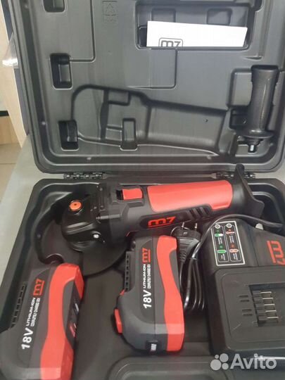 Аккумуляторная угловая шлифовальная машина (ушм)