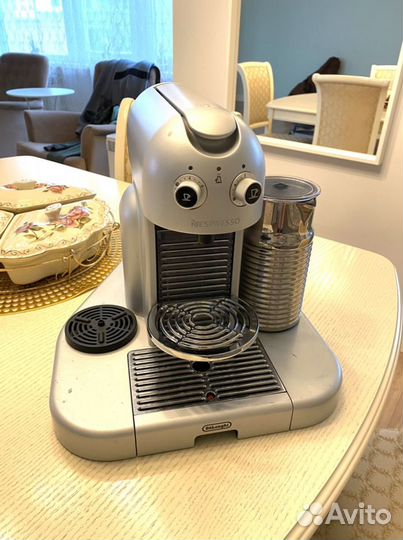 Delonghi maestria nespresso кофемашина