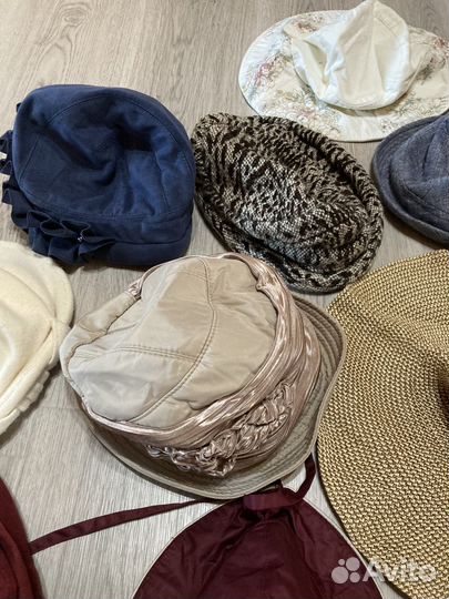 Шляпы мягкие женские 13 штук