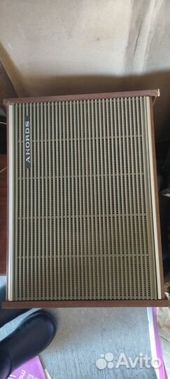 Проигрыватели винила, радиолы винтаж